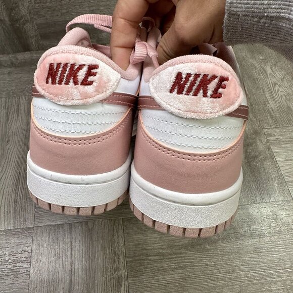 Nike Dunk Low Youth 7y/Women's 8.5 Pink Glaze Shoes DQ6485-600 - Picture 6 of 8